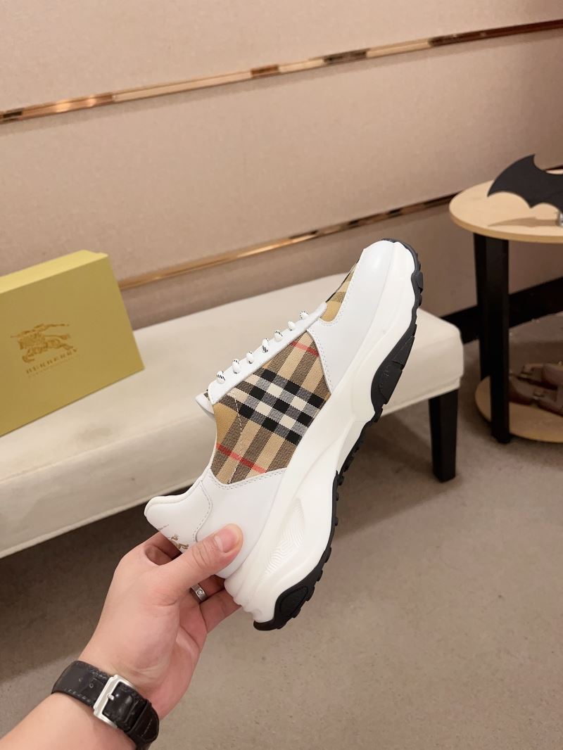 Burberry Low Shoes